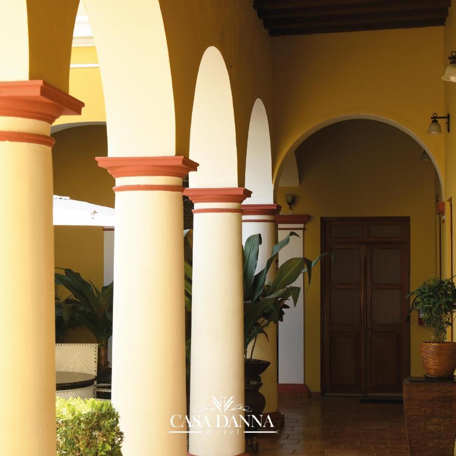 Hotel Casa Danna Colima Exterior photo