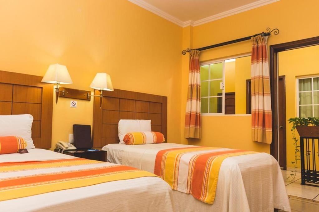 Hotel Casa Danna Colima Room photo